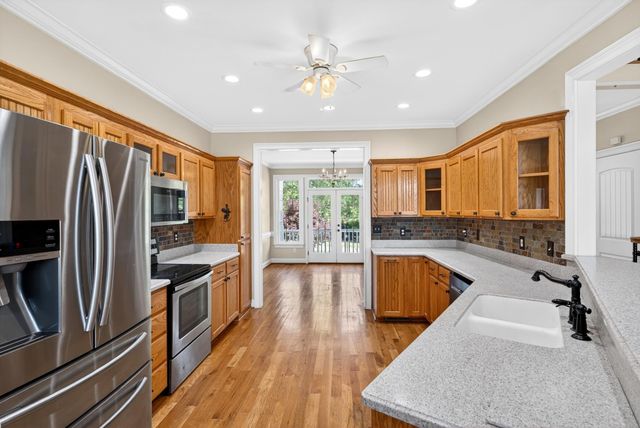 278 Holden Dr, Inman, SC 29349