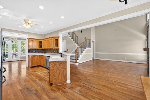 278 Holden Dr, Inman, SC 29349