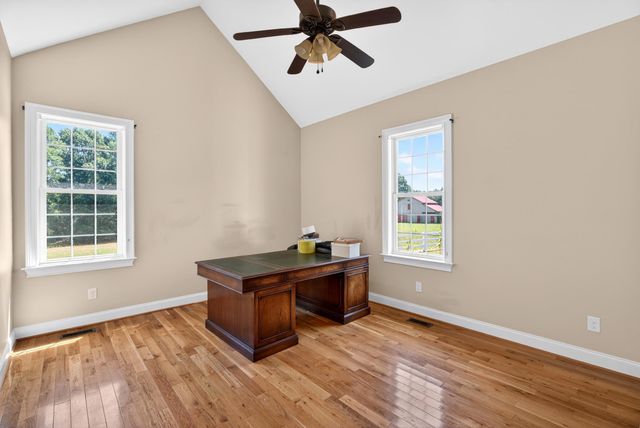 278 Holden Dr, Inman, SC 29349