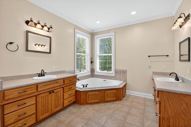 278 Holden Dr, Inman, SC 29349