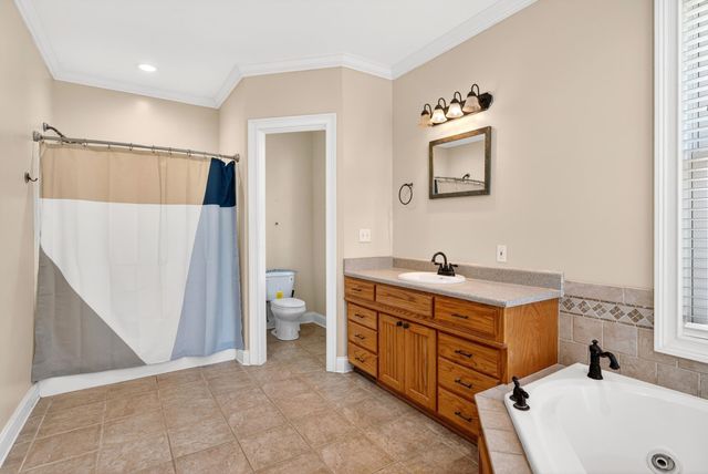 278 Holden Dr, Inman, SC 29349