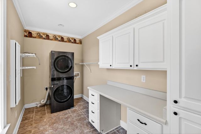 278 Holden Dr, Inman, SC 29349