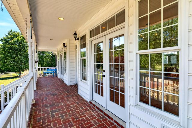 278 Holden Dr, Inman, SC 29349