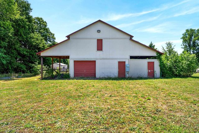 278 Holden Dr, Inman, SC 29349
