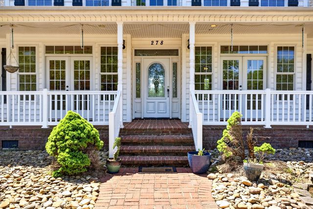 278 Holden Dr, Inman, SC 29349