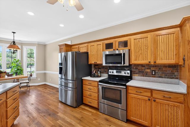278 Holden Dr, Inman, SC 29349