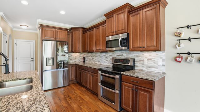 632 Tybarber Ave, Murfreesboro, TN 37129