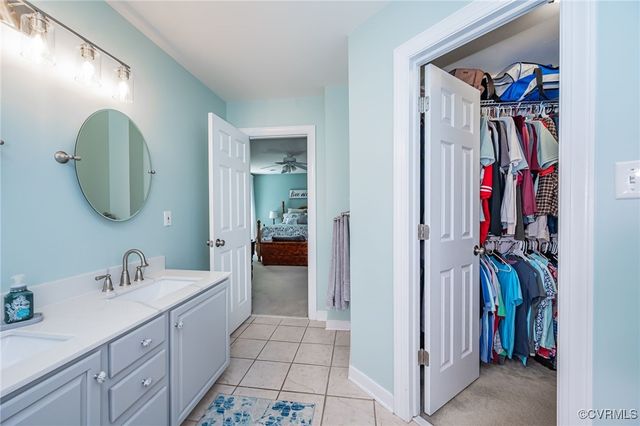 12315 Hillcreek Cir, Midlothian, VA 23112