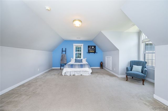 12315 Hillcreek Cir, Midlothian, VA 23112
