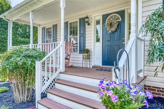 12315 Hillcreek Cir, Midlothian, VA 23112