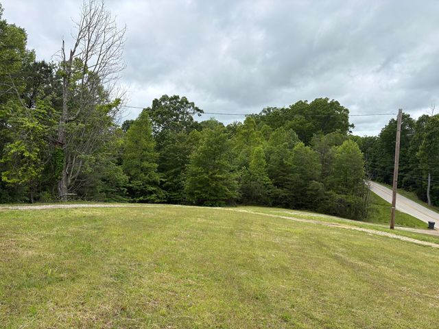 2671 KY 1036, Zachariah, KY 41301