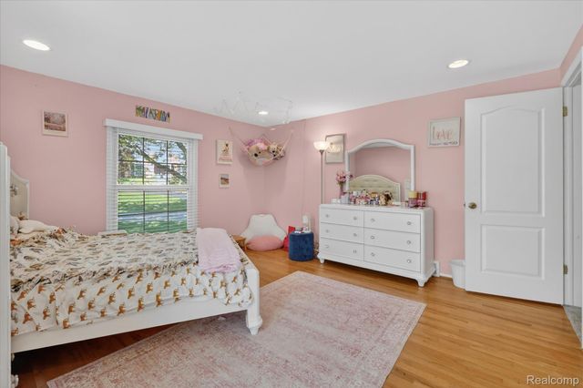 4121 Antique Lane, Bloomfield Hills, MI 48302