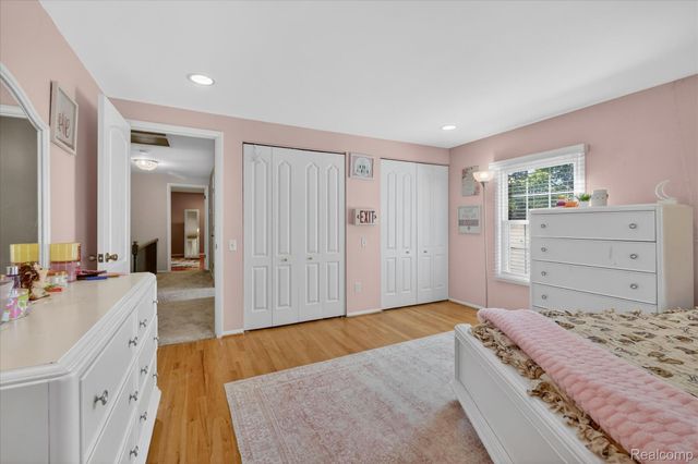4121 Antique Lane, Bloomfield Hills, MI 48302