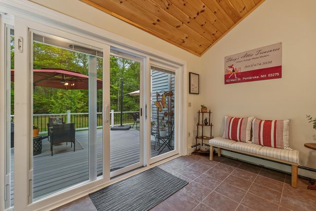 52 Meadow Lane, Belmont, NH 03220