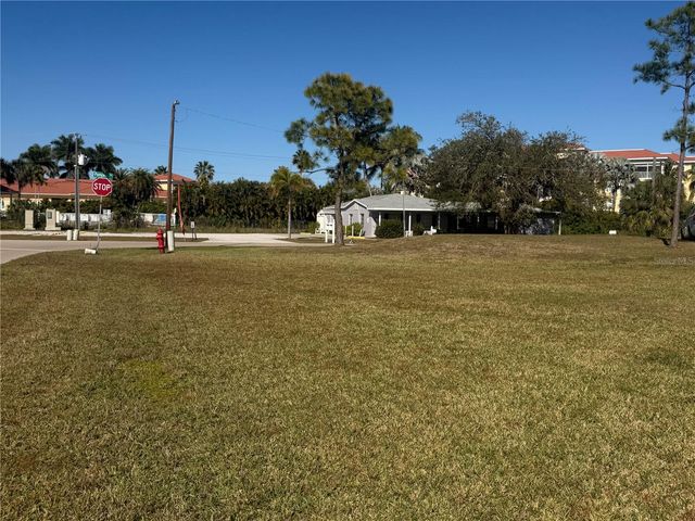 2402 LARKSPUR DRIVE, Punta Gorda, FL 33950