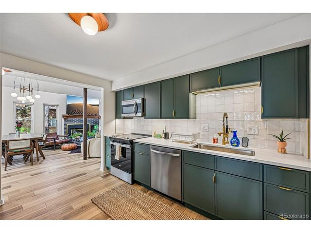 8644 W 66th Cir, Arvada, CO 80004