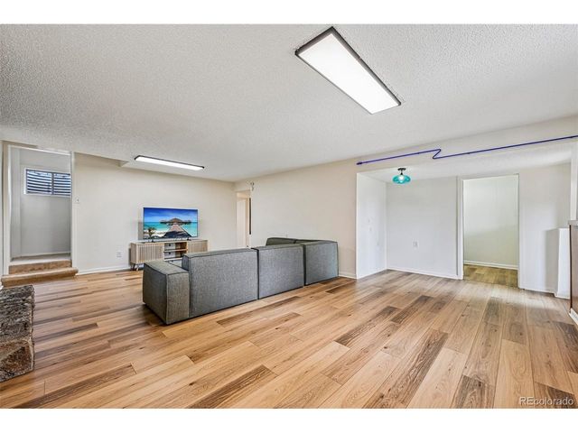 8644 W 66th Cir, Arvada, CO 80004