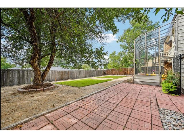 8644 W 66th Cir, Arvada, CO 80004