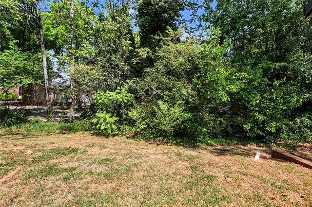 311 Salisbury Street 4, Kernersville, NC 27284