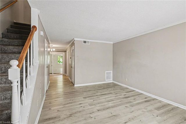 311 Salisbury Street 4, Kernersville, NC 27284
