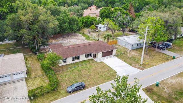 2678 PINE AVENUE, Mims, FL 32754