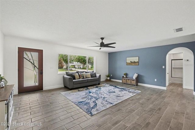 2678 PINE AVENUE, Mims, FL 32754