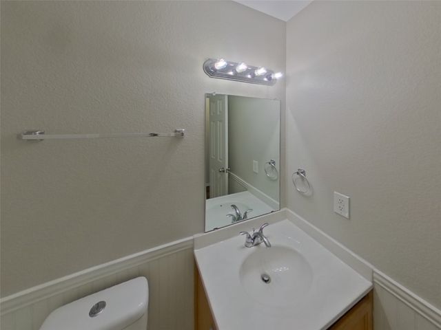 736 Elizabeth Drive, Burleson, TX 76028