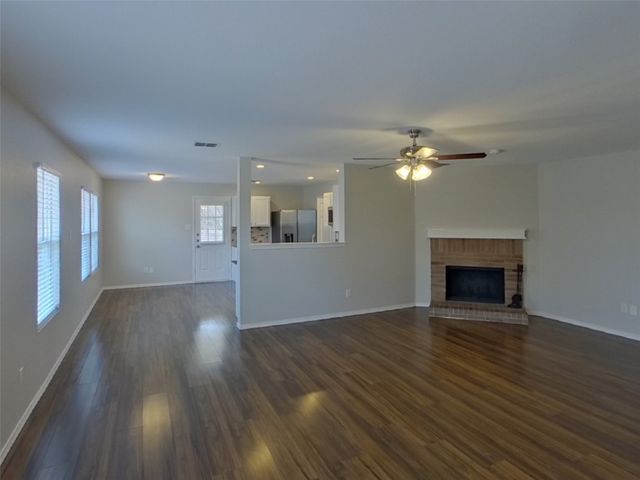 736 Elizabeth Drive, Burleson, TX 76028