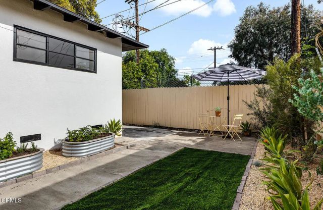 2211 Casitas Avenue, Altadena, CA 91001
