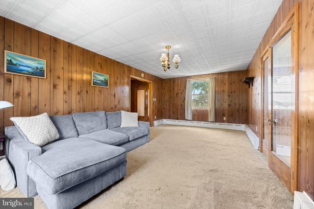 1667 ROUTE 100, Barto, PA 19504