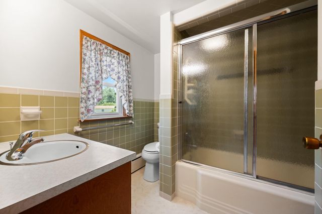 1667 ROUTE 100, Barto, PA 19504