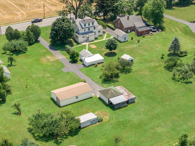 1667 ROUTE 100, Barto, PA 19504