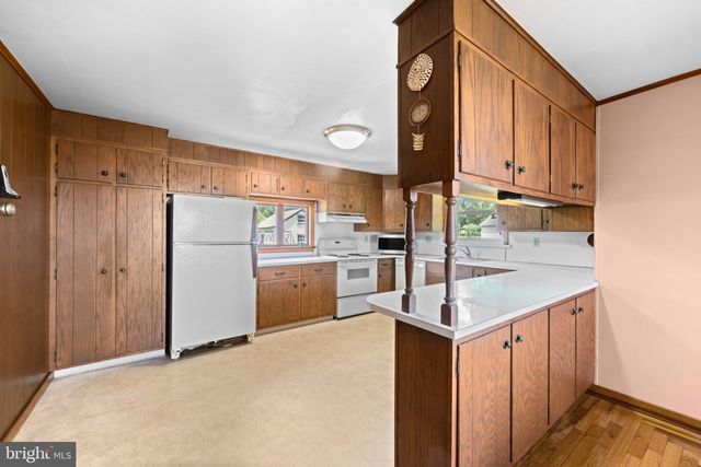 1667 ROUTE 100, Barto, PA 19504