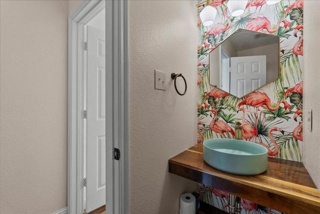 16235 Constitution Lane, Friendswood, TX 77546