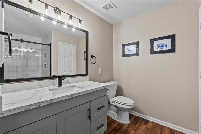 16235 Constitution Lane, Friendswood, TX 77546