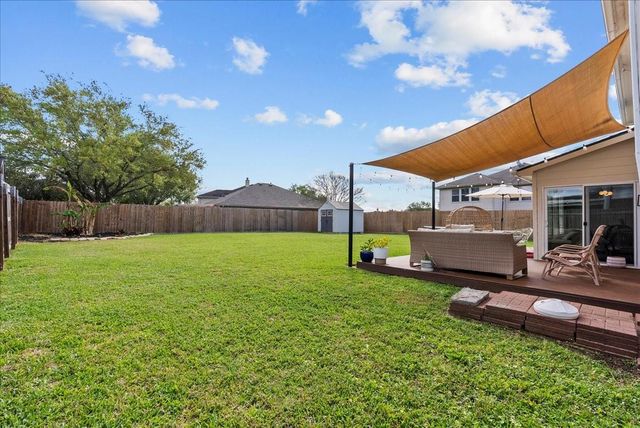 16235 Constitution Lane, Friendswood, TX 77546