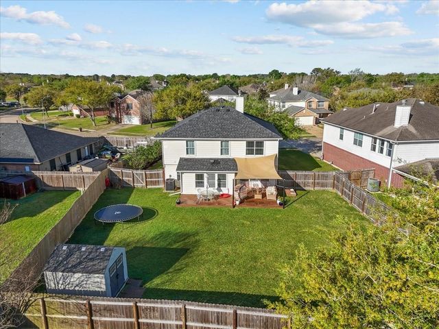 16235 Constitution Lane, Friendswood, TX 77546