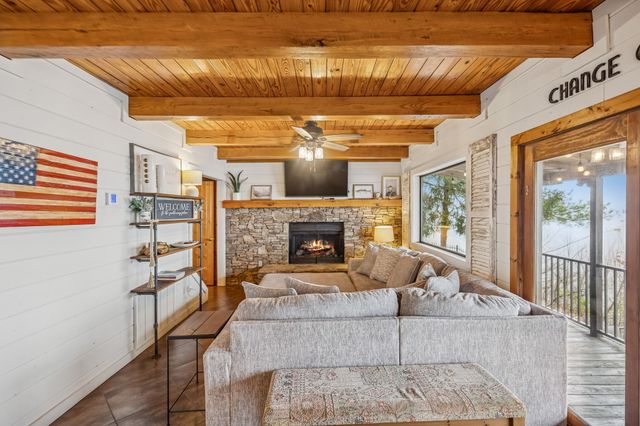 289 Dunn Ridge Rd, Baxter, TN 38544