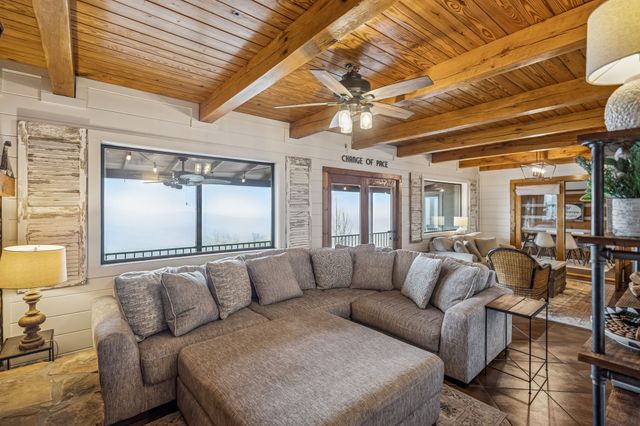 289 Dunn Ridge Rd, Baxter, TN 38544