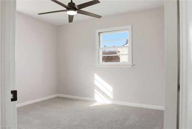 1864 Branchwood ST, Norfolk, VA 23518