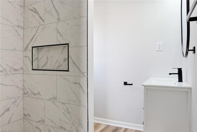 1864 Branchwood ST, Norfolk, VA 23518