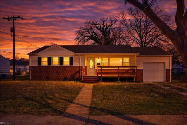 1864 Branchwood ST, Norfolk, VA 23518