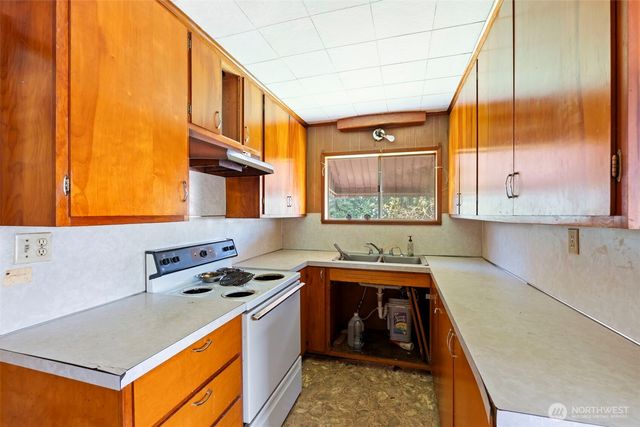 425 Winston Creek Road, Mossyrock, WA 98564