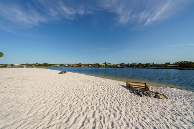 6079 Valhalla Ave, Pensacola, FL 32507