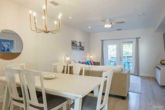 6079 Valhalla Ave, Pensacola, FL 32507