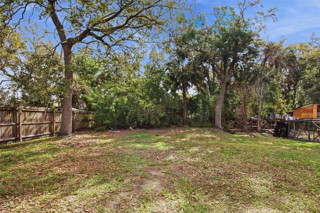 5817 MOHR LOOP, Tampa, FL 33615