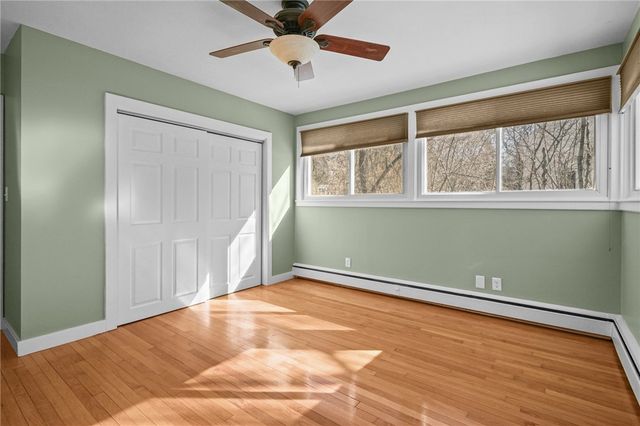 6 Conway Drive, Barrington, RI 02806