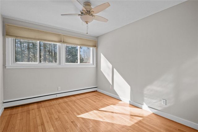 6 Conway Drive, Barrington, RI 02806