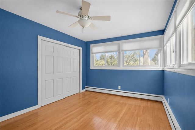 6 Conway Drive, Barrington, RI 02806