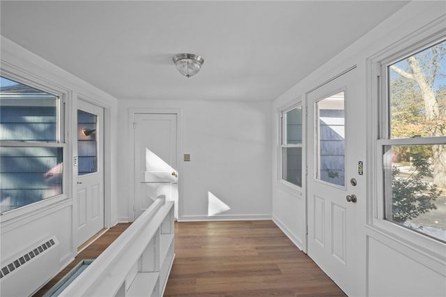 6 Conway Drive, Barrington, RI 02806